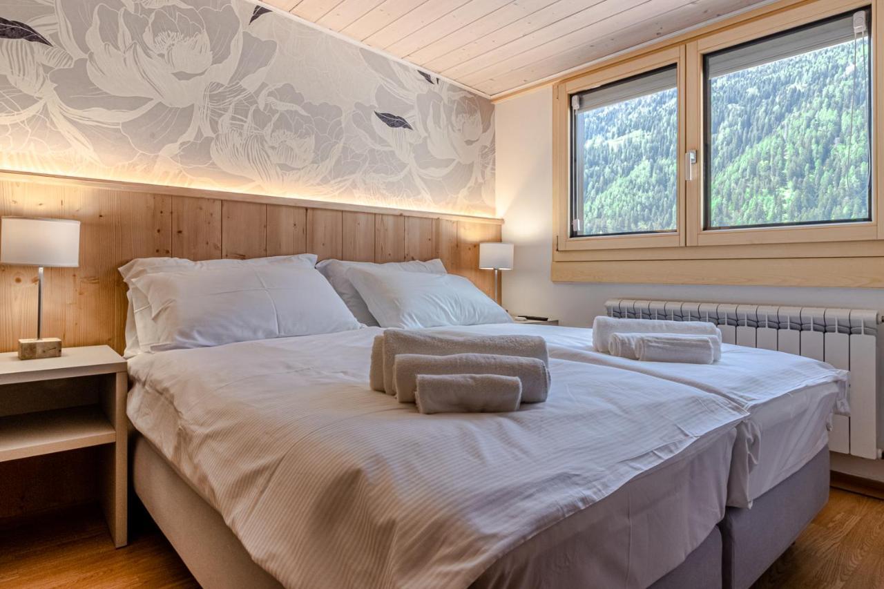Giustino Suite Italy Pinzolo Due المظهر الخارجي الصورة