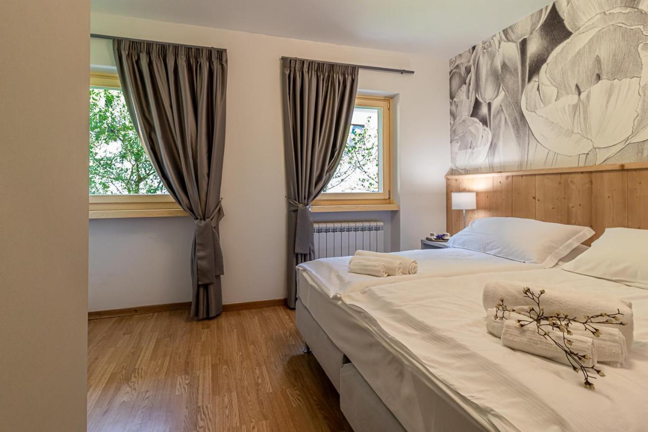Giustino Suite Italy Pinzolo Due المظهر الخارجي الصورة